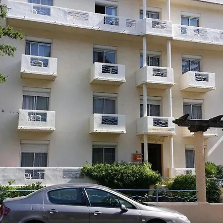 Hotel La Pergola 3*