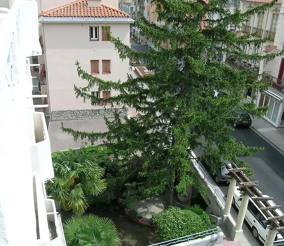 La Pergola 3*
